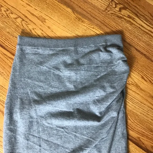 Express Gray Midi Sweater Skirt NWT - Picture 4 of 7